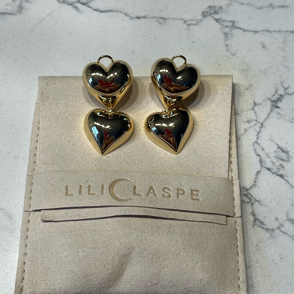Lili Claspe Gold Heart Earrings - Never Worn